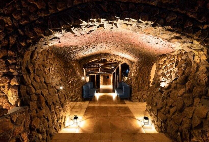 Отель Babohi At Qwabi Private Game Reserve By Newmark