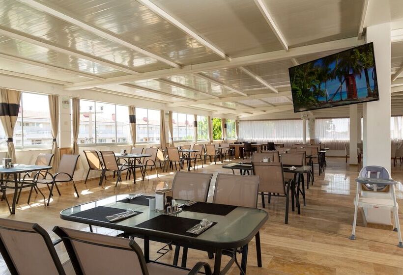 בית מלון כפרי Caissa