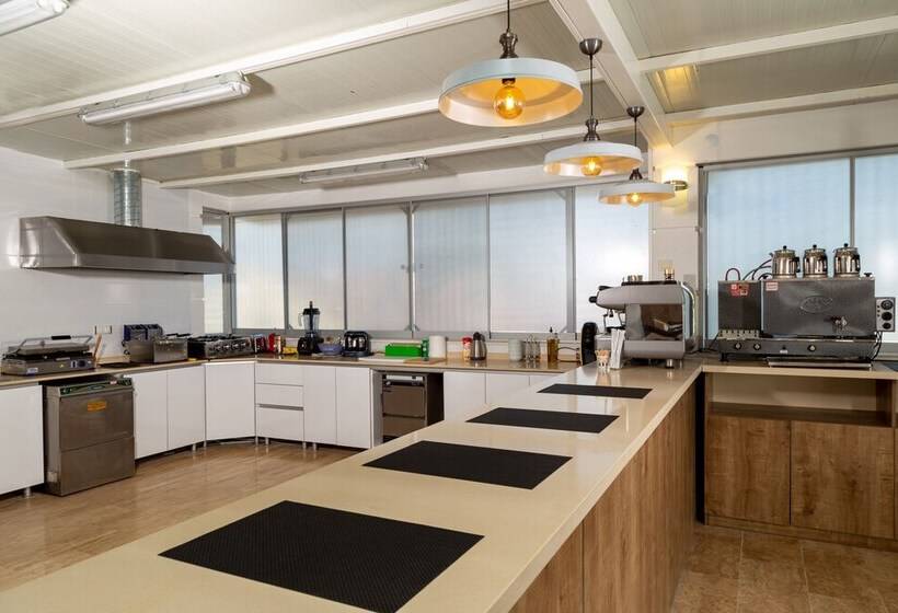 בית מלון כפרי Caissa