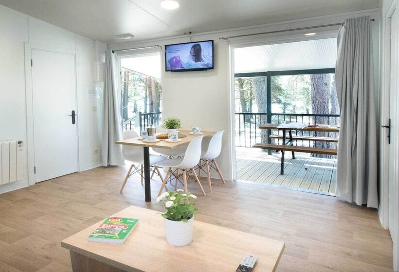 בית מלון כפרי Camping Urbión