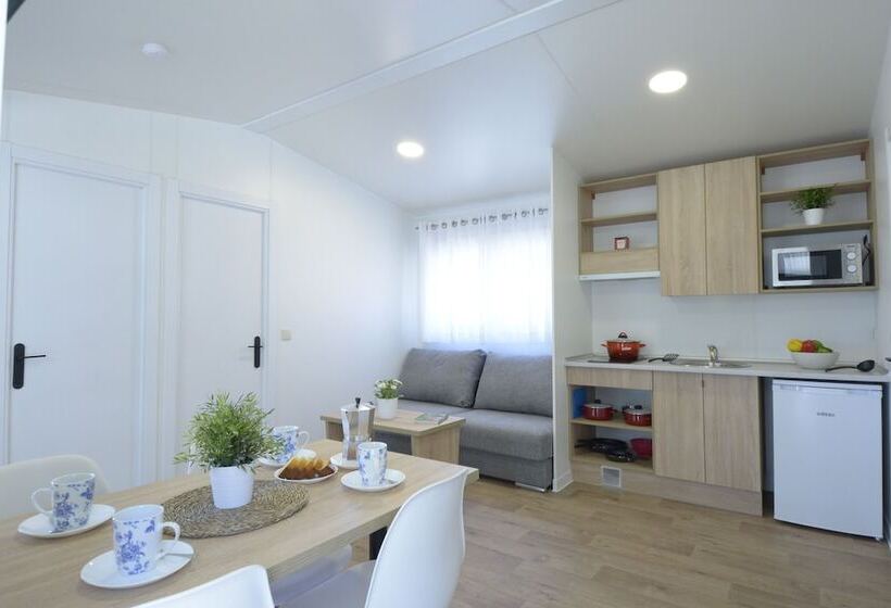 酒店 Camping Urbión