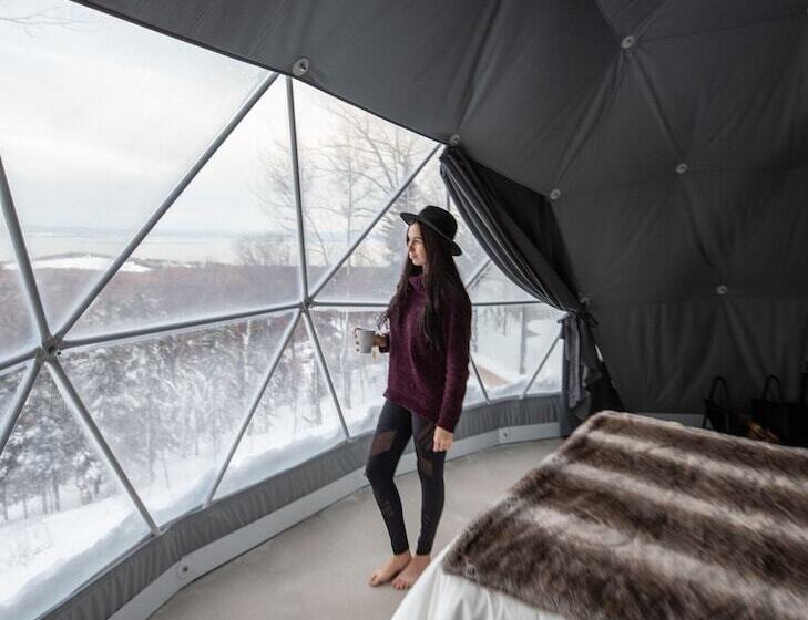 בית מלון כפרי Dômes Charlevoix