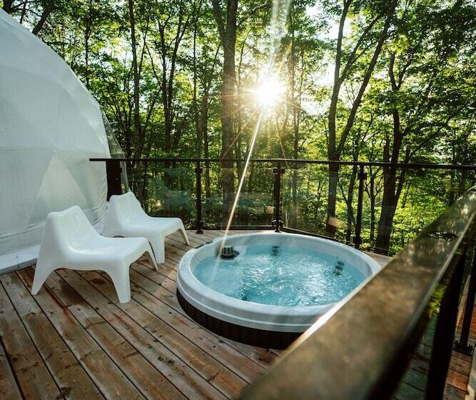 בית מלון כפרי Dômes Charlevoix