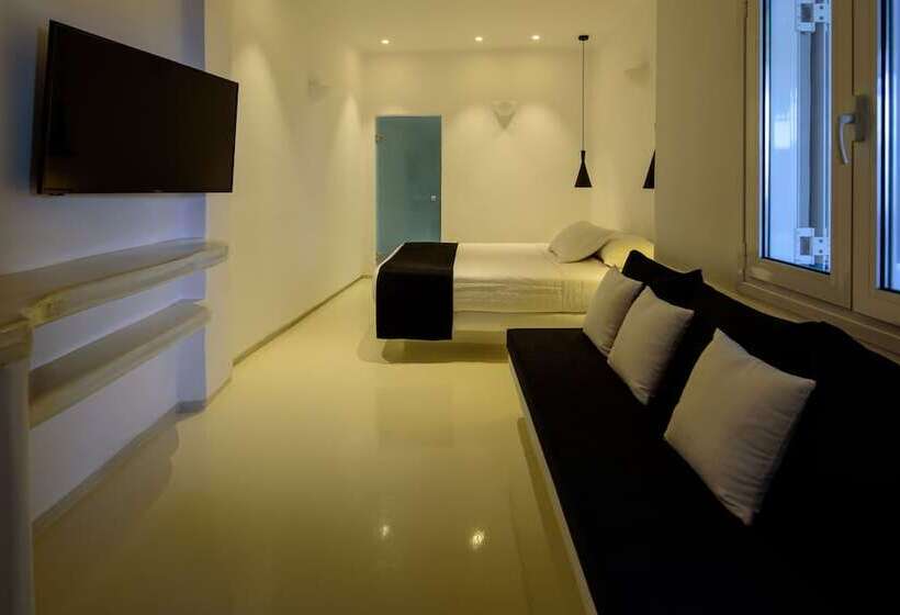 Отель Tataki Family