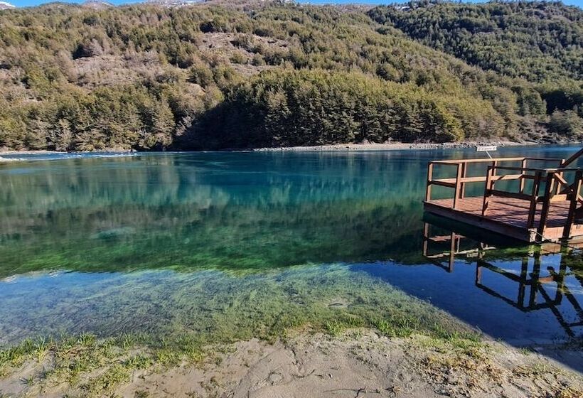 בית מלון כפרי Green Baker Lodge