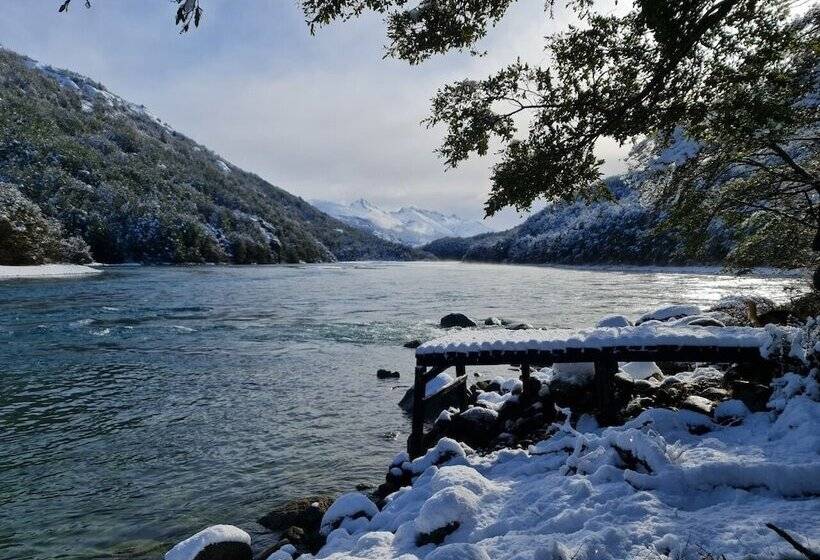 בית מלון כפרי Green Baker Lodge