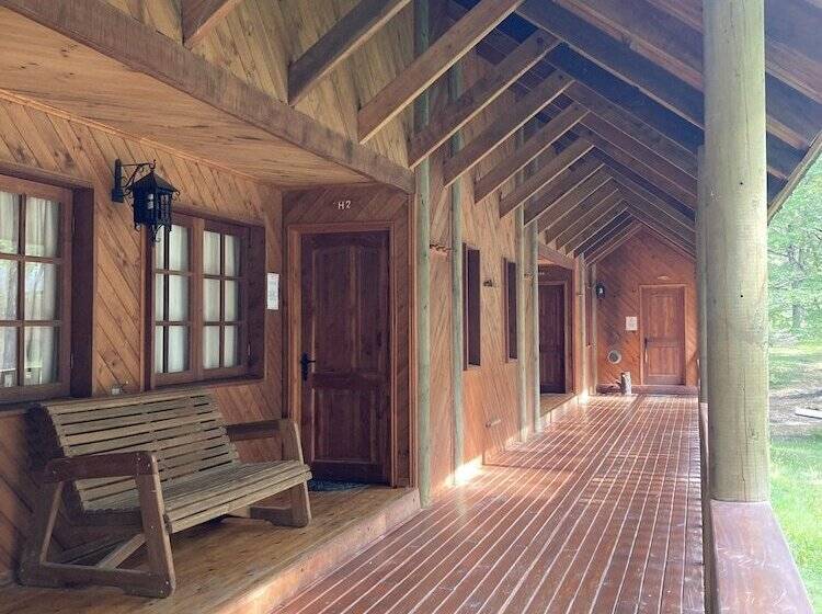 בית מלון כפרי Green Baker Lodge