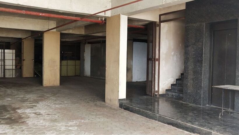 בית מלון כפרי Sumanchandra Suites