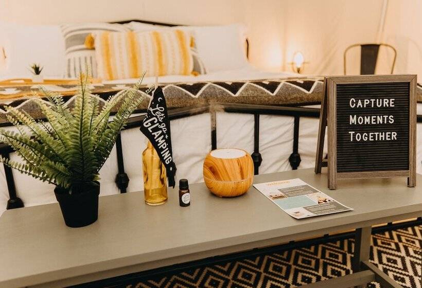 فندق Timberline Glamping At Unicoi State Park