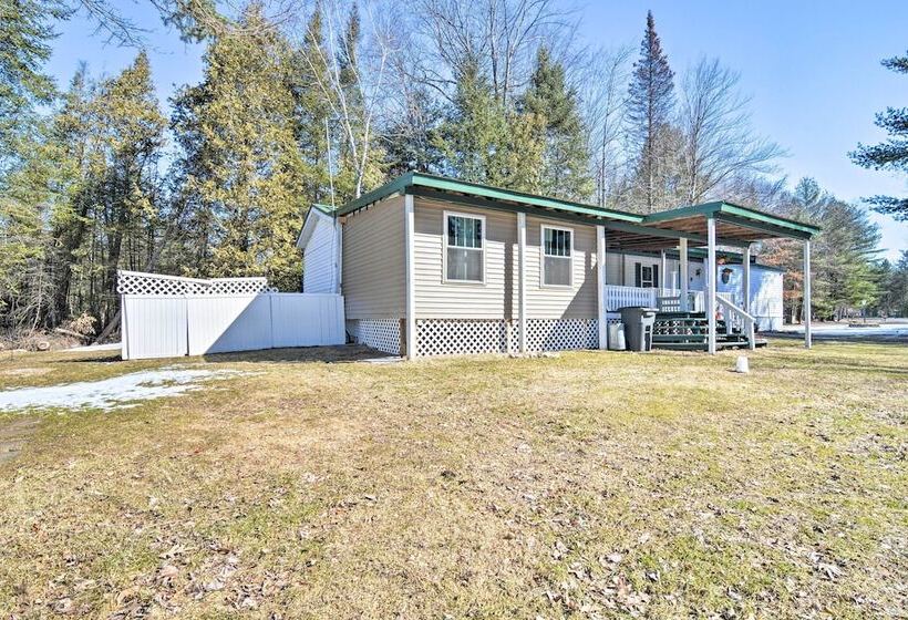 Houghton Lake Area Home W/ Fire Pit & Yard!