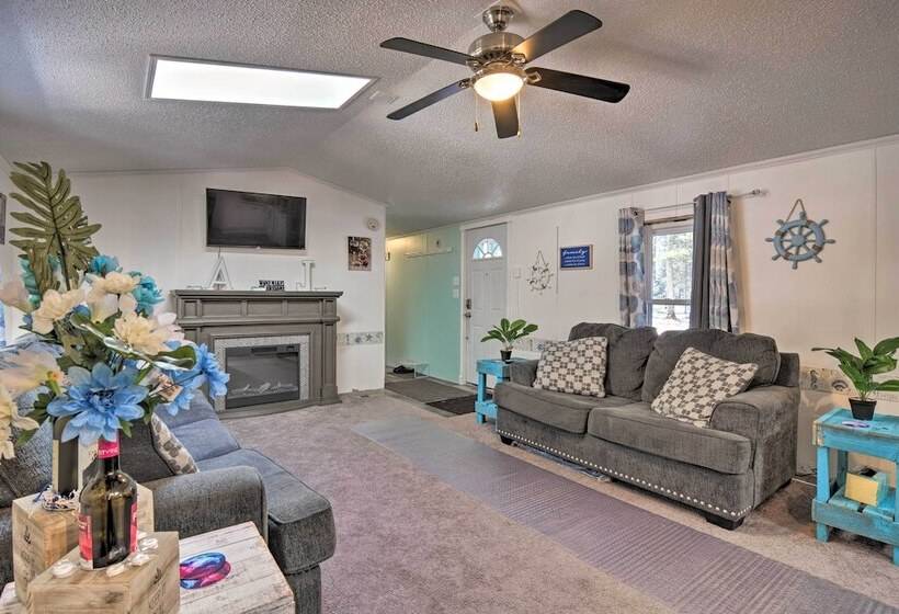 Houghton Lake Area Home W/ Fire Pit & Yard!