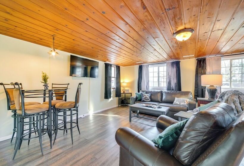 Houghton Lake Cottage   Central Location!