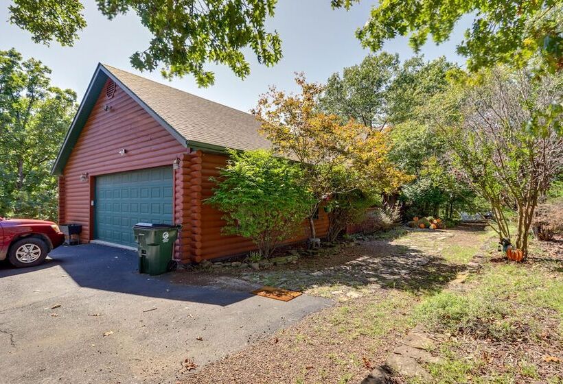 Beaver Lake Home W/ Game Room, Boat Slip & Views!