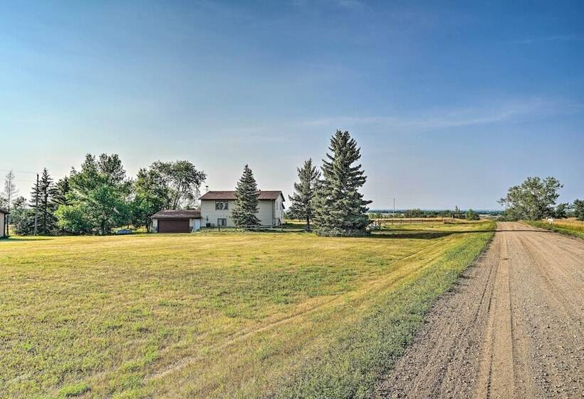 Hunting & Fishing Lodge < 3 Mi From Lake Sakakawea