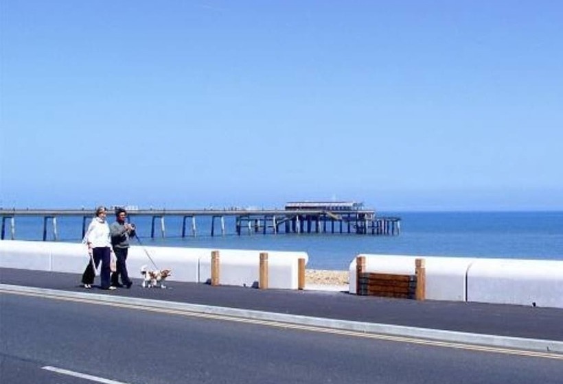 2 Bed 2 Bath Cottage Half Price Monthly Booking