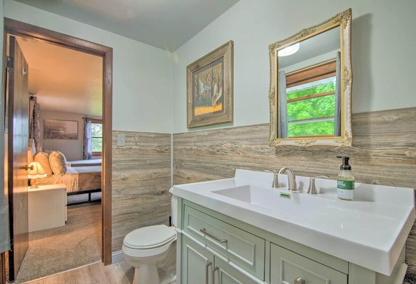 Inviting Twin Lakes Home W/ Indoor + Outdoor Bars!