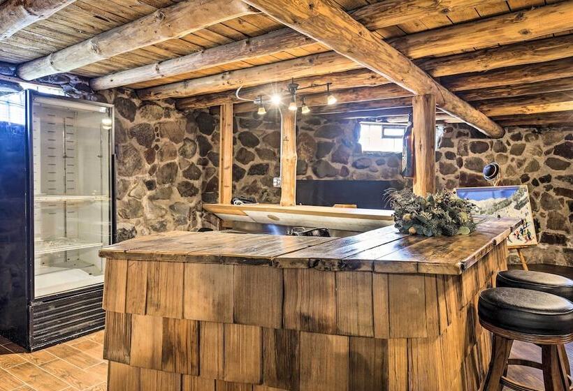 Ironwood  Superior Home  ~ 4 Mi To Big Powderhorn!