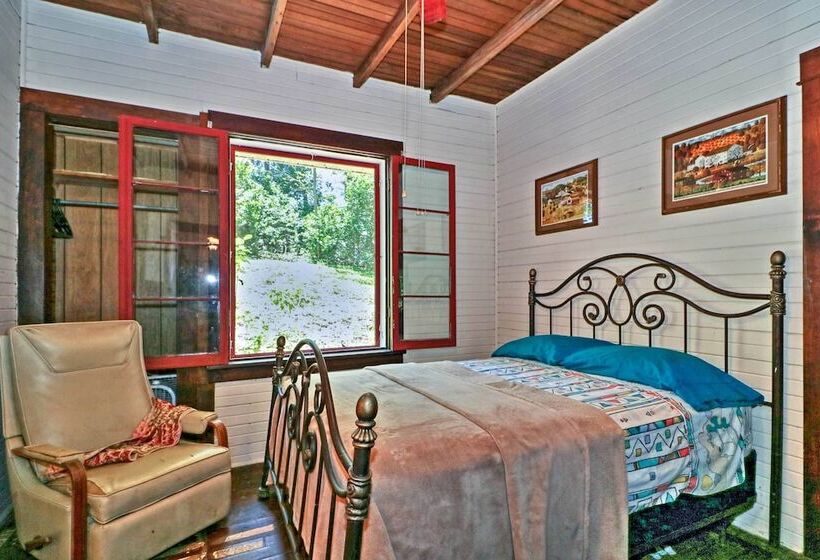 Island Cottage On Evans Lake   Bring Your Boat!