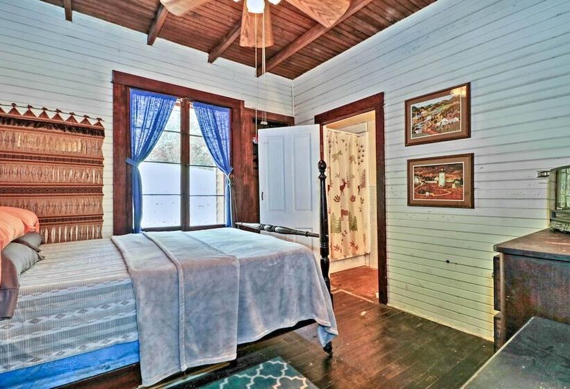 Island Cottage On Evans Lake Bring Your Boat!