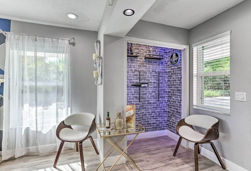 Luxe Florida Home On 3 Acres ~ 5 Mi To Beach!