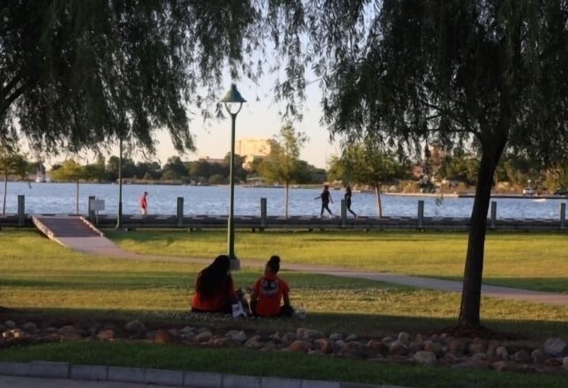 Lake Charles Home: 1 Mi To Public Boat Launch