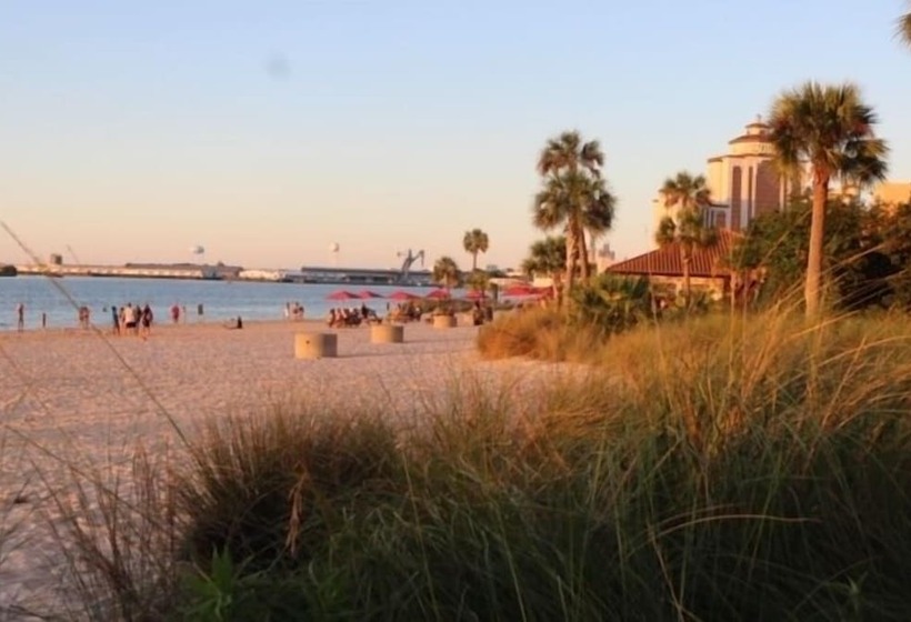 Lake Charles Home: 1 Mi To Public Boat Launch