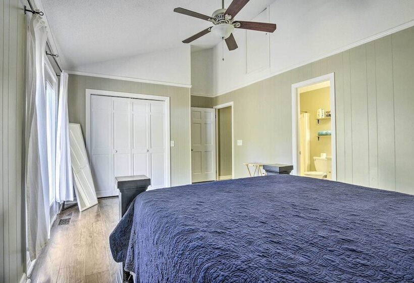 Lake Retreat In Carolina Trace W/ Resort Amenities