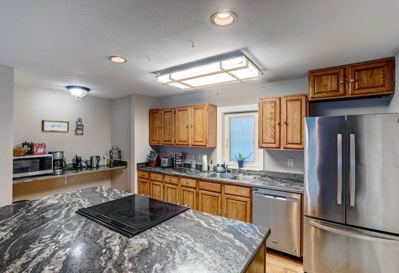 Lakefront Fairbanks Home W/ Private Beach!