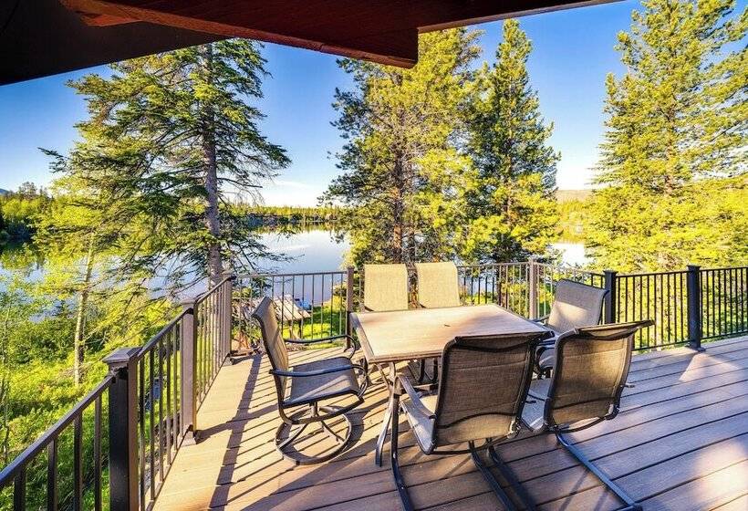 Hot Tub & Mtn Views: Waterfront Grand Lake Cabin!