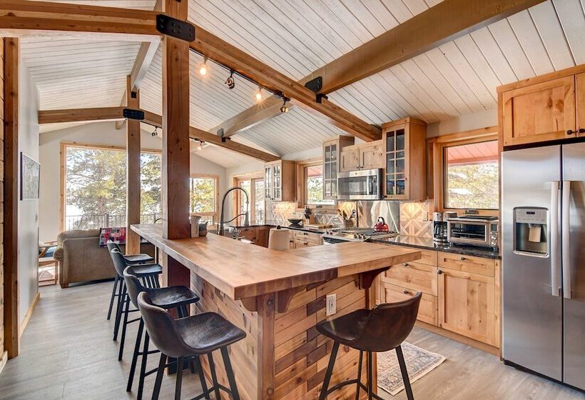 Hot Tub & Mtn Views: Waterfront Grand Lake Cabin!