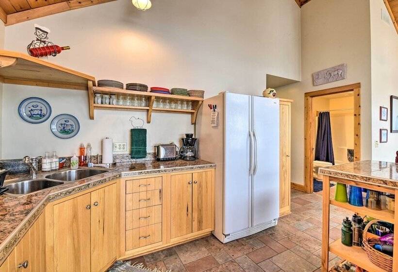 Lakeside Cottage Escape With Private Dock & Deck!