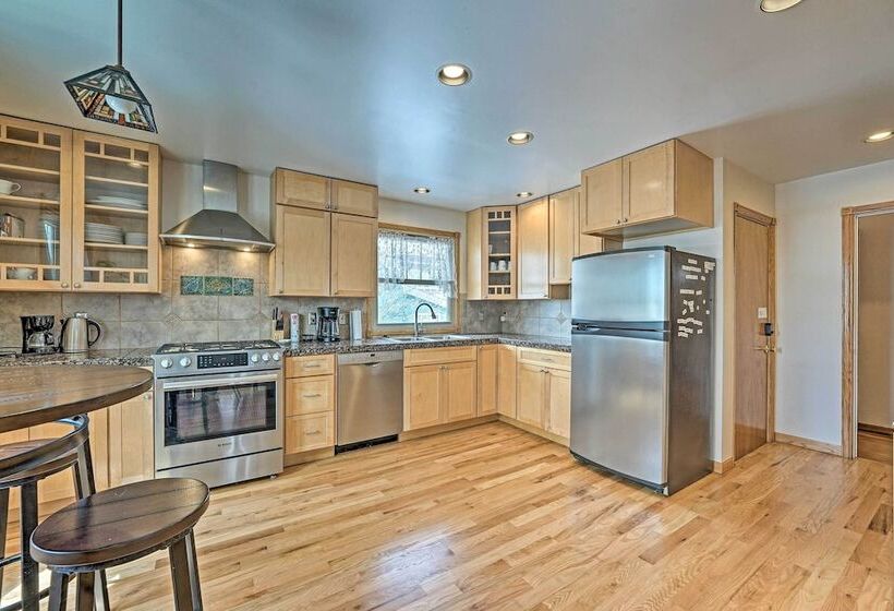 Laramie Home W/ Backyard < 1 Mi To Univ Of Wyoming