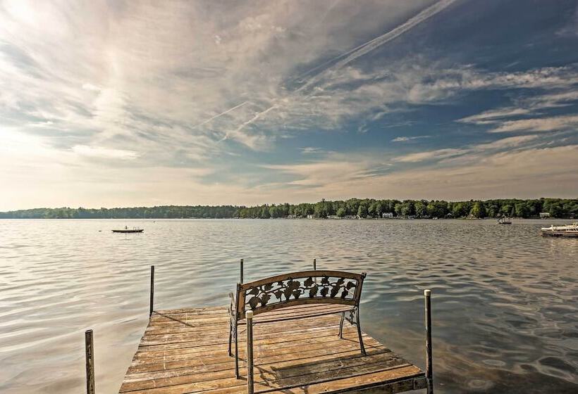 2 Mi To Winery: Le Roy Escape W/ Fire Pit & Views