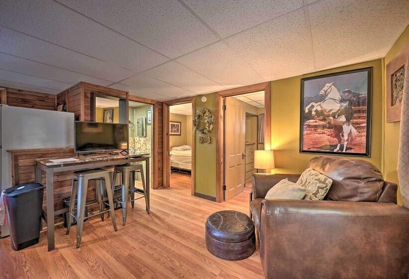 Lone Ranger  Cabin W/ 50 Acres By Raystown Lake
