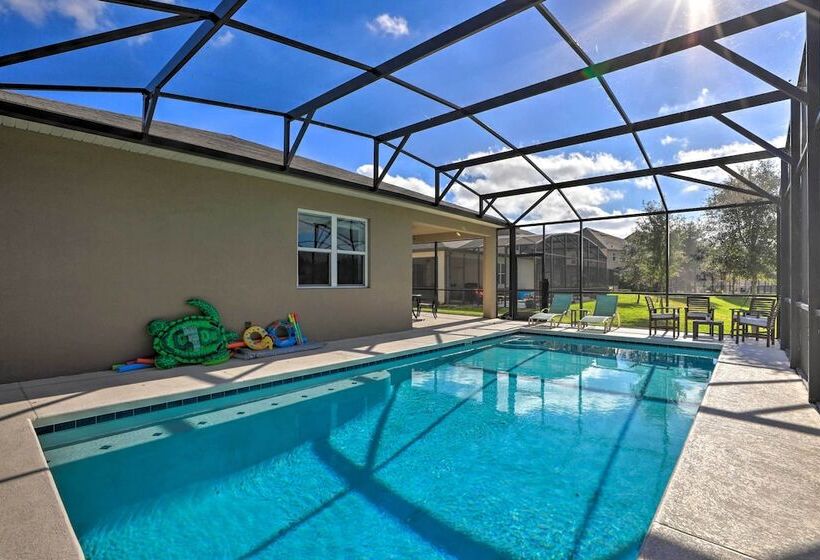 9 Mi To Disney: Home W/ Patio + Community Perks