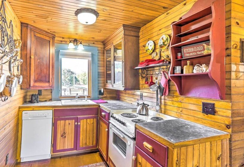 Lovely Pet Friendly Flat Rock Cabin From 1905