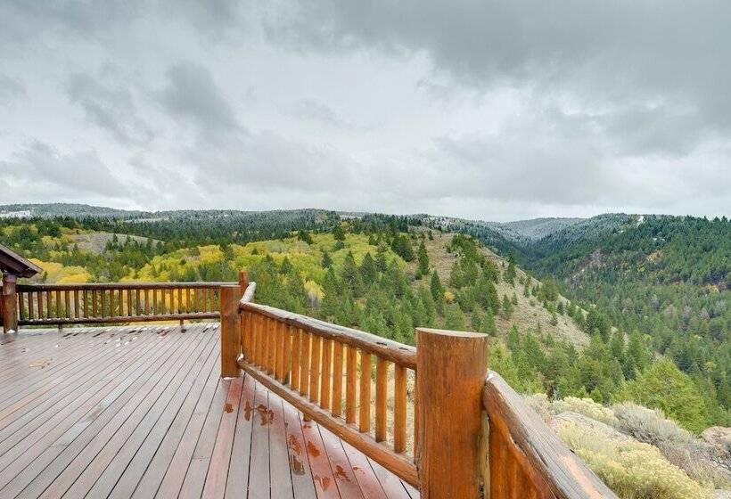 Luxe Lodge In The Tetons For Large Group Retreats!