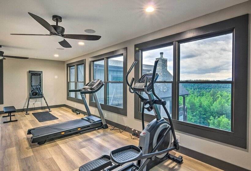 Luxe Retreat W/ Mtn View < 5 Mi To Lake James