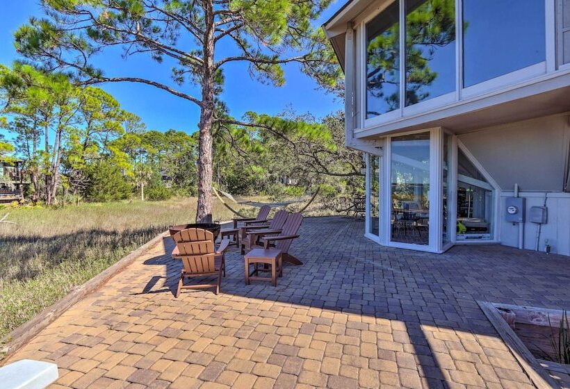Ocean View Treetop Escape W/ Fire Pit!