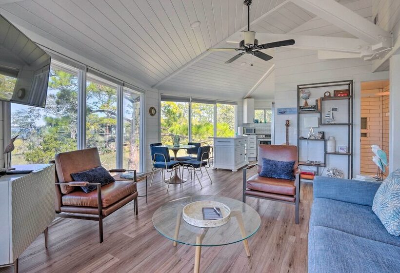 Ocean View Treetop Escape W/ Fire Pit!