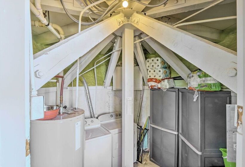 Ocean View Treetop Escape W/ Fire Pit!