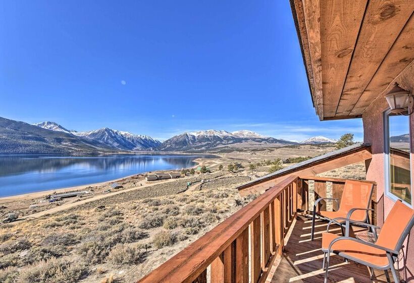 Luxe Twin Lakes House W/ Mountain & Lake Views!