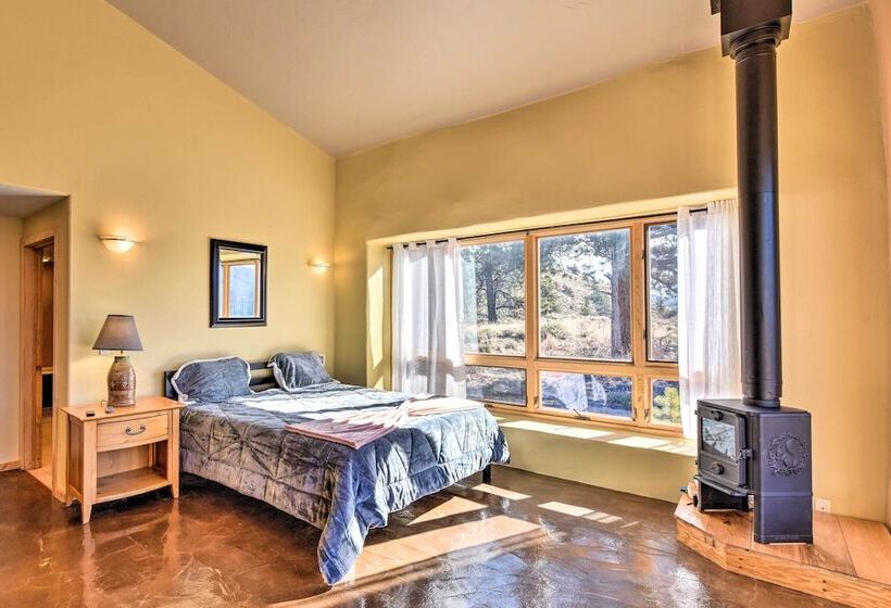 Luxe Twin Lakes House W/ Mountain & Lake Views!