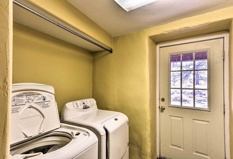 Luxe Twin Lakes House W/ Mountain & Lake Views!