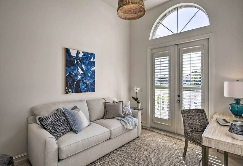 Luxury Island Oasis W/ Pool & Dock, 1 Mi To Beach!