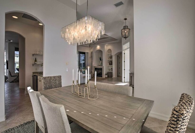 Luxury Island Oasis W/ Pool & Dock, 1 Mi To Beach!