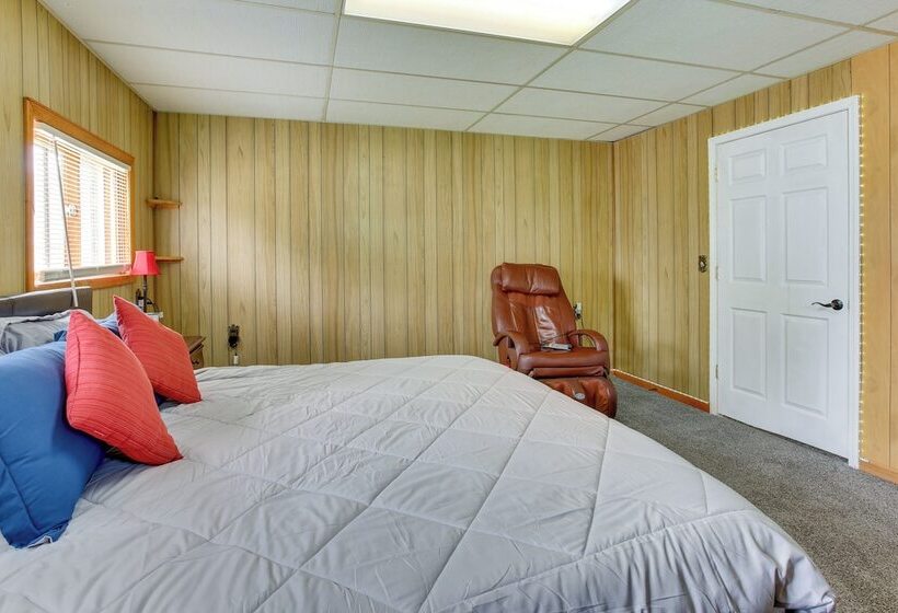 Manton Cottage ~ 34 Mi To Traverse City!