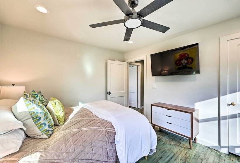 Modern Bentonville Home: Mountain Biker S Paradise