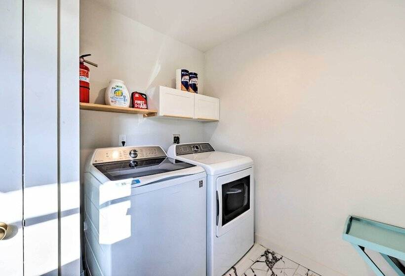 Modern Bentonville Home: Mountain Biker S Paradise