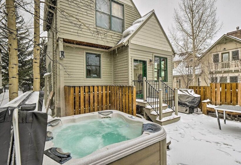 Whistle Pig  A Downtown Escape In Breckenridge